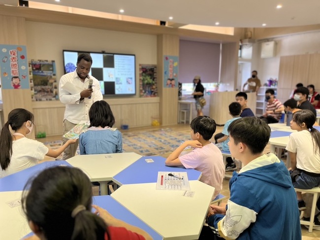 北市擴大建置新世代學習空間 培養學生團隊合作 | 華視新聞