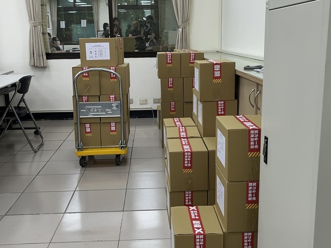 罷團2階送件 涂權吉：專注立委工作 | 華視新聞