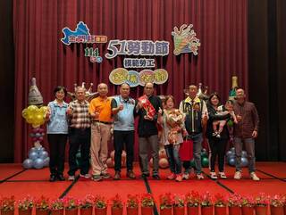 金門表揚模範勞工 陳玉珍：推勞動節為國定假日