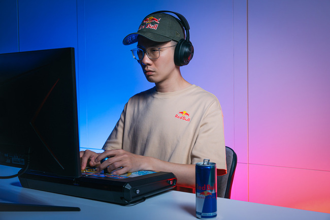 快打旋風名將「石油王」林立偉  加盟韓國電競T1 | 華視新聞