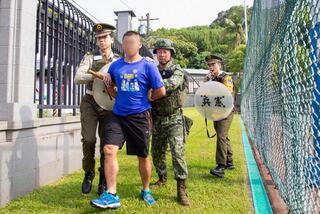 國防部演練不明人士闖入處置 孫立方勉勵訓練實戰化