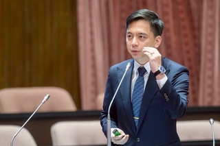 牛煦庭籲罷團辦辯論  領銜人待5日2階送件再回應