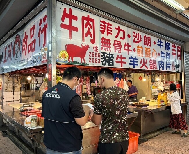 首批萊豬輸台 中市府稽查生鮮豬肉攤皆依規標示 | 華視新聞