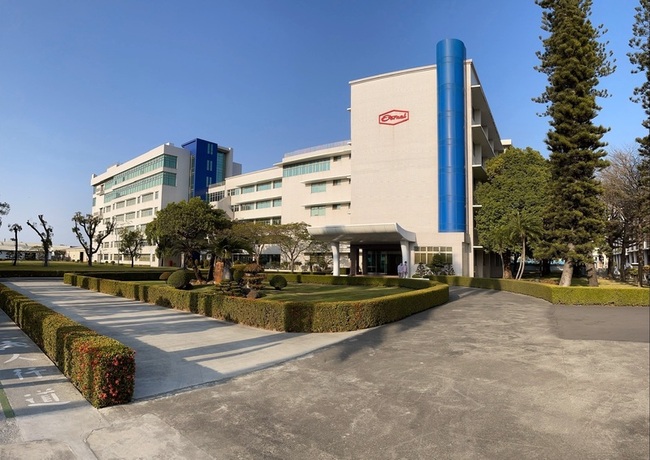 顛覆化工廠刻板印象 長興材料淨零路上追求永續 | 華視新聞