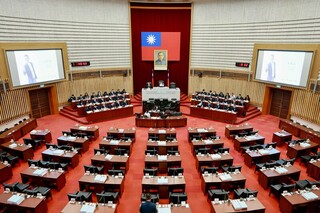 高雄高爾夫球場收回  市府施工滯洪池