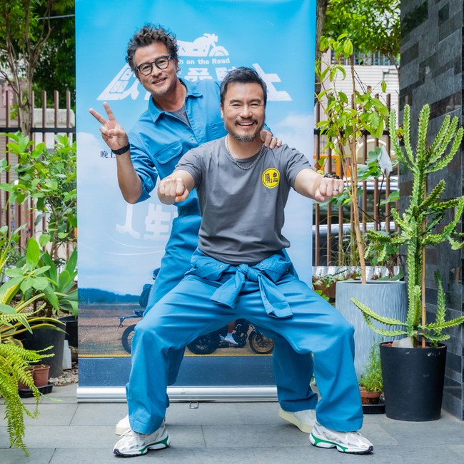 兄弟檔主持超驚險 李銘忠騎車打滑李銘順逆向行駛 | 華視新聞