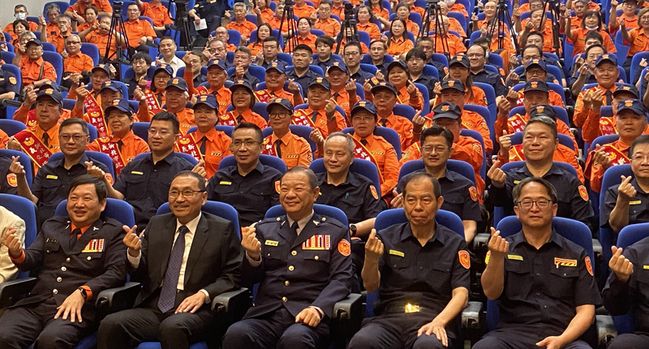 新北補助義交健康檢查費3500元 115年調高協勤費 | 華視新聞