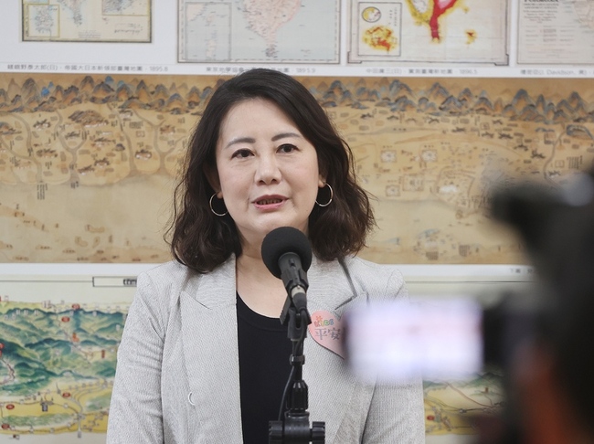 賴總統定位中國為境外敵對勢力 綠：符合社會期待 | 華視新聞