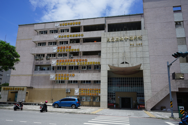 花蓮社福館補強將施工 館內單位遷出民眾憂服務中斷 | 華視新聞