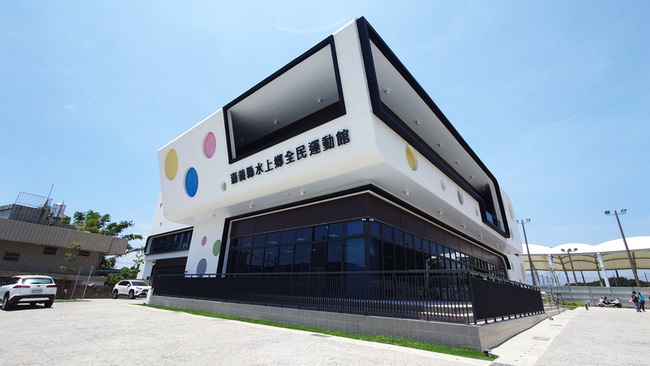 嘉縣首座全民運動館竣工 預計8月底前開館試營運 | 華視新聞