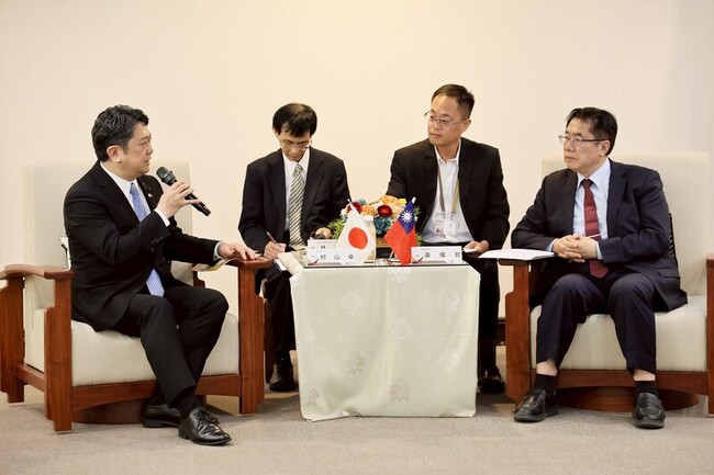 日本金澤市長訪黃偉哲  將推動學生台灣教育旅行 | 華視新聞