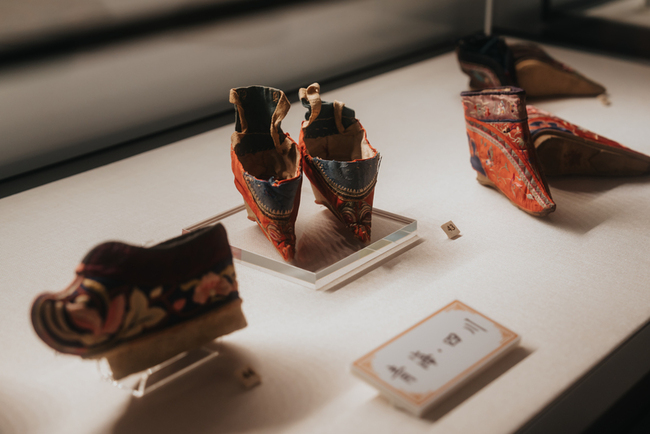 北投文物館纏足文化特展  揭舊時代女性美與痛 | 華視新聞