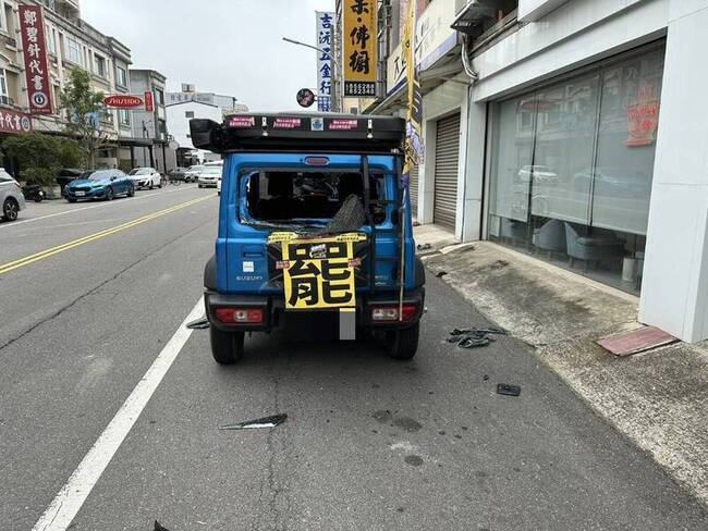 砸志工宣傳車涉妨害罷免連署 男遭起訴從重求刑 | 華視新聞