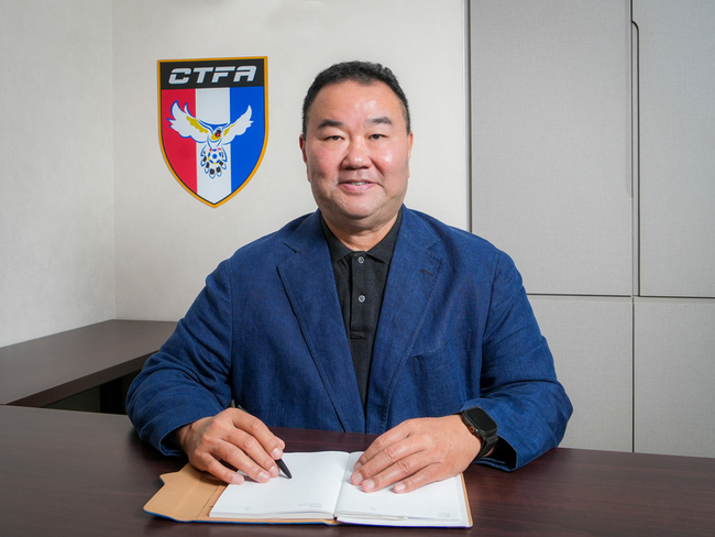 「微笑喬治」趙士強跨界任用  出任足協秘書長 | 華視新聞