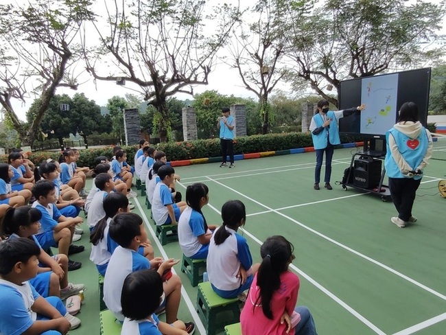 教部補助大專生帶動中小學社團發展 215校受惠 | 華視新聞