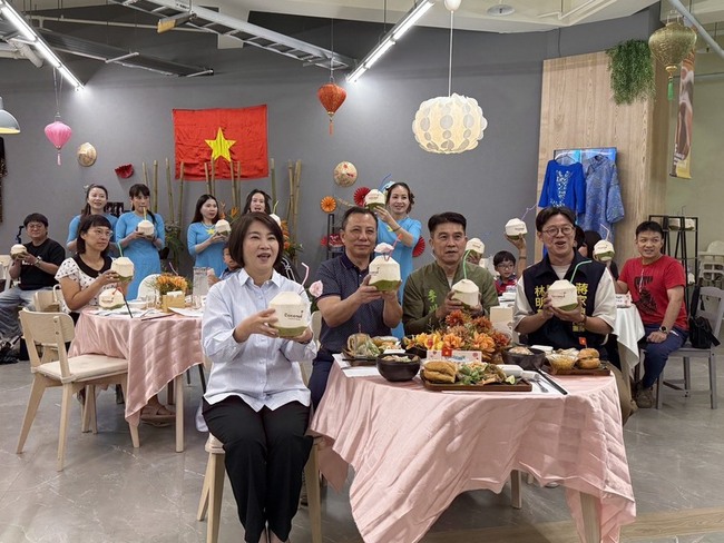 屏東農產變出異國料理 農創串聯主題市集、產地餐桌 | 華視新聞