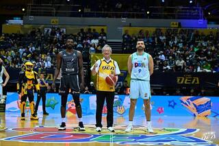 首次為職籃開球 吳志中笑稱：難得比別人矮