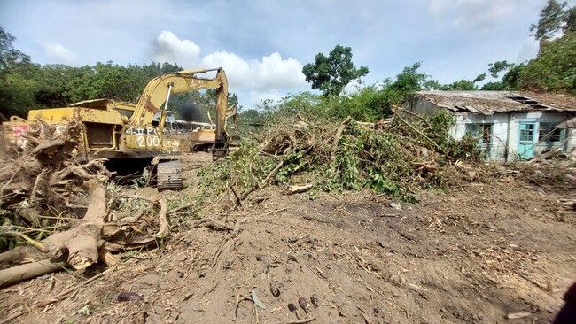 高球場設滯洪池 高市府：保留喬木及大型樹木 | 華視新聞