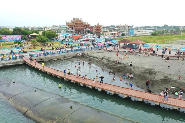 高市彌陀海岸光廊 打造無障礙水域年底完工 | 華視新聞