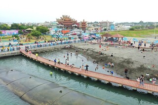 高市彌陀海岸光廊 打造無障礙水域年底完工