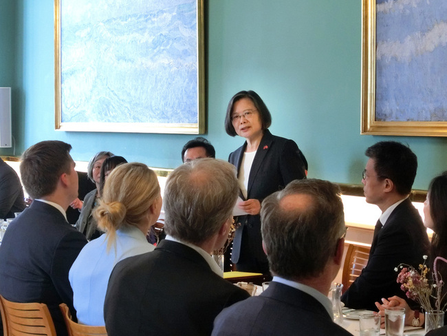 蔡英文訪丹麥國會 友台小組議員展現挺台熱情 | 華視新聞