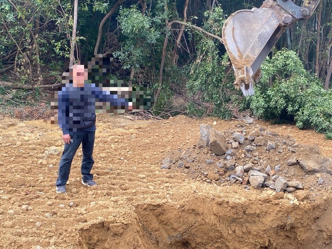 拆除工廠廢棄物直接就地掩埋 彰化警逮3人送辦 | 華視新聞