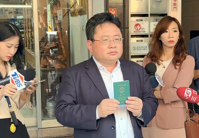 藍營再質疑是否棄日籍  矢板明夫：胡亂貼標籤 | 華視新聞