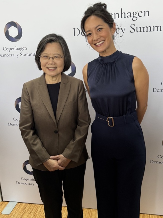 零日攻擊哥本哈根高峰會首映 台灣兩「總統」同框 | 華視新聞