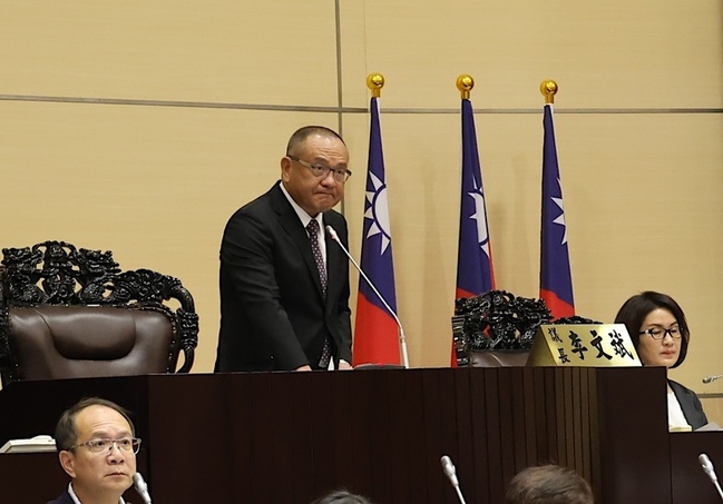 兒涉妨害自由遭羈押 苗議長自責支持法律處罰 | 華視新聞