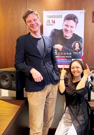 紀念作曲家布列茲百年冥誕 長笛家舒茲奏代表作