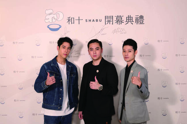 火鍋業者運用AI送餐  搶攻年產值400億元商機 | 華視新聞