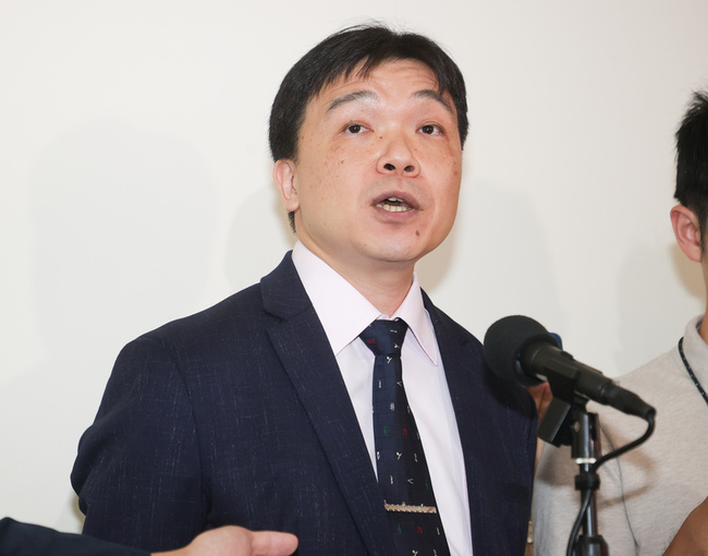 鄭英耀反對學校赴中交流 陸委會：依循健康有序原則 | 華視新聞