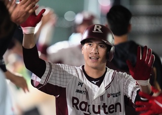 林立轟超前3分砲桃猿擊退獅  歸功陳晨威追平安