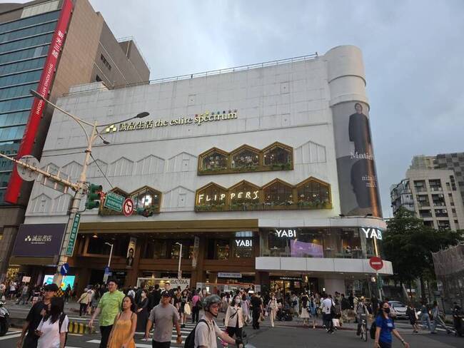 誠品南西店年吸800萬人 營收居全台據點第2大 | 華視新聞