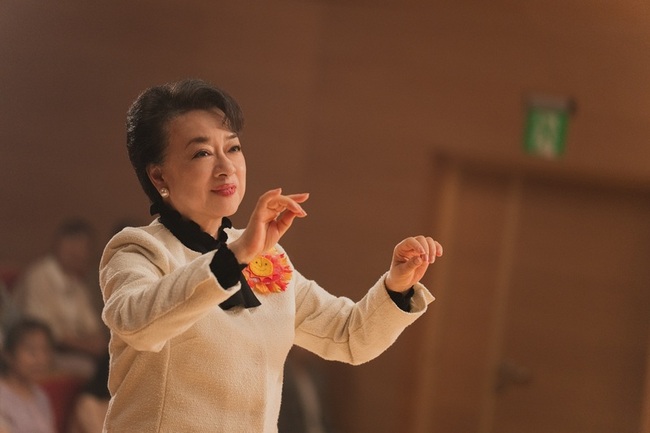 翁倩玉睽違47年再演台片  演唱會體力派上用場 | 華視新聞