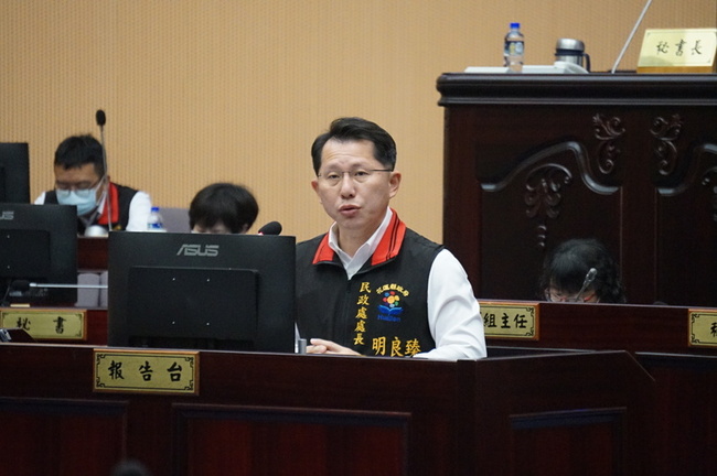 涉罷免查水表案遭起訴 花蓮民政處長明良臻請辭 | 華視新聞