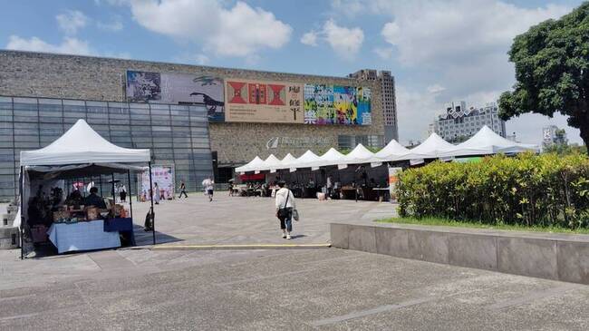 八方藝術生活節市集台中登場  展現新住民創作 | 華視新聞
