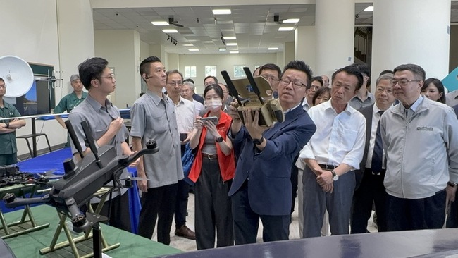 卓榮泰：無人機與半導體並重  全力打造產業聚落 | 華視新聞