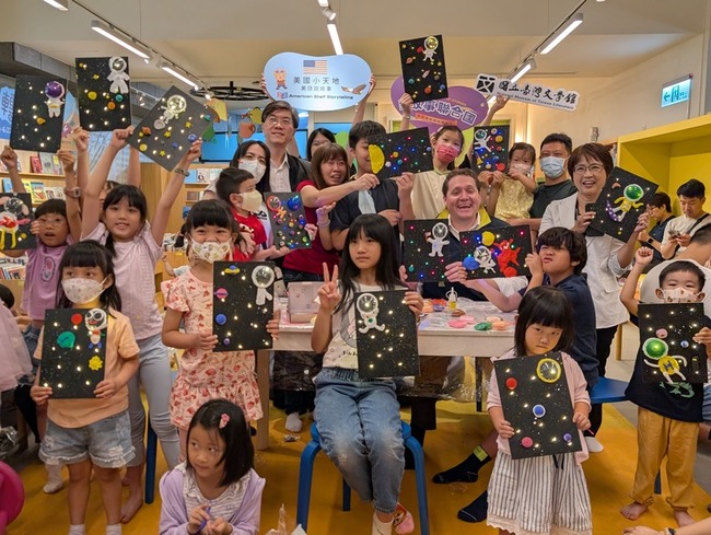 台文館故事聯合國 探索繪本想像世界 | 華視新聞