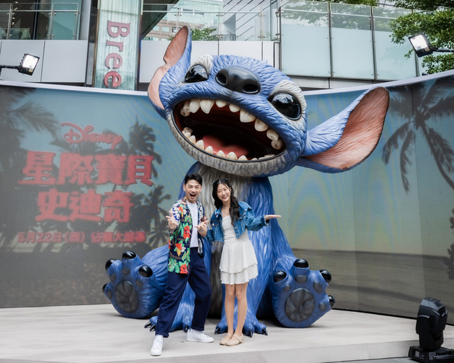 史迪奇巨型雕像現蹤信義區 金針菇自曝是20年粉絲 | 華視新聞