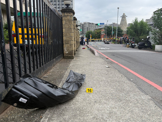 三峽車禍  專家籲安頓情緒、避免過度觀看影像 | 華視新聞