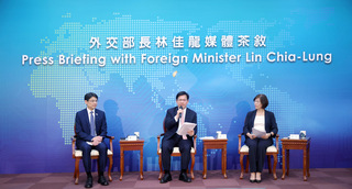 總統提主權基金 林佳龍：相互投資讓台美關係更堅韌