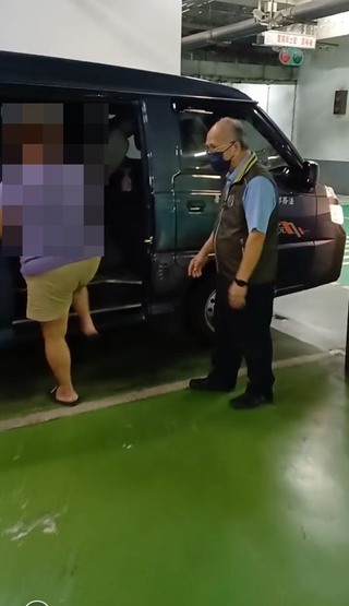 台南女牛肉業者欠稅360萬元拒繳  遭拘提管收