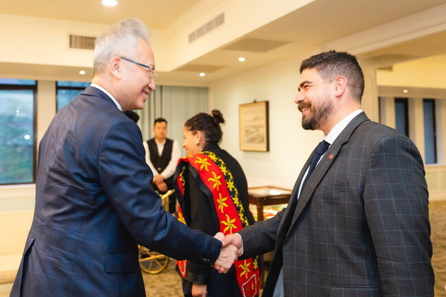 吳志中宴請訪團 法議員續推深化台法關係 | 華視新聞