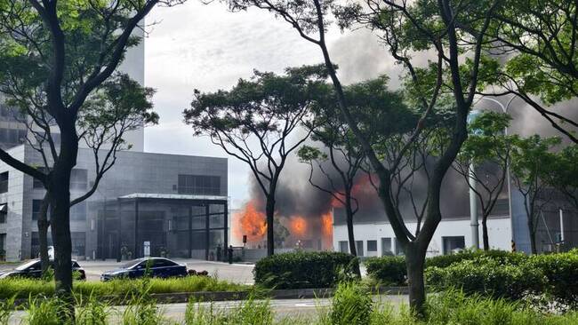 桃園新建案銷售中心火警  無人受傷受困 | 華視新聞