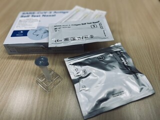 COVID-19來勢猛 疫情預估走勢、常見症狀一次看