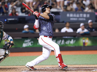 龍隊前3局拿11分攻擊順暢 團隊16安擊退雄鷹