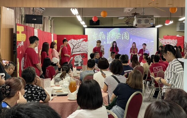 馬公高中觀光科成果展 畢業生扮廚師辦桌展才藝 | 華視新聞