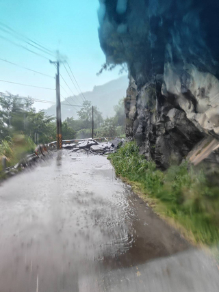 南投仁愛投89線、中橫台8線坍方 估下午搶通