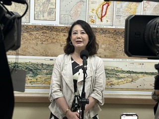 黃仁勳喊話台灣應投資核能 綠：供電無虞是政府責任